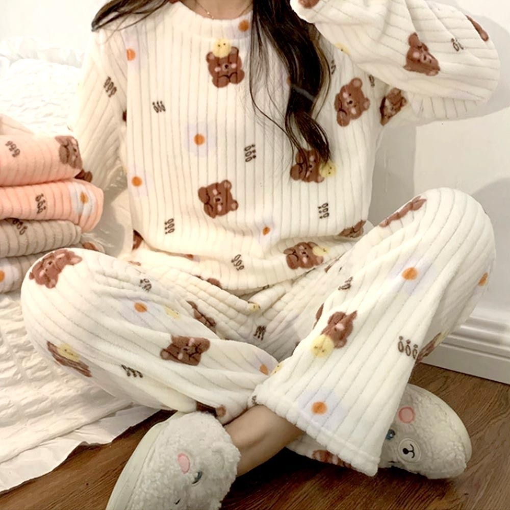 겨울잠옷 기모 여성 수면파자마 홈웨어 실내복 보온소재