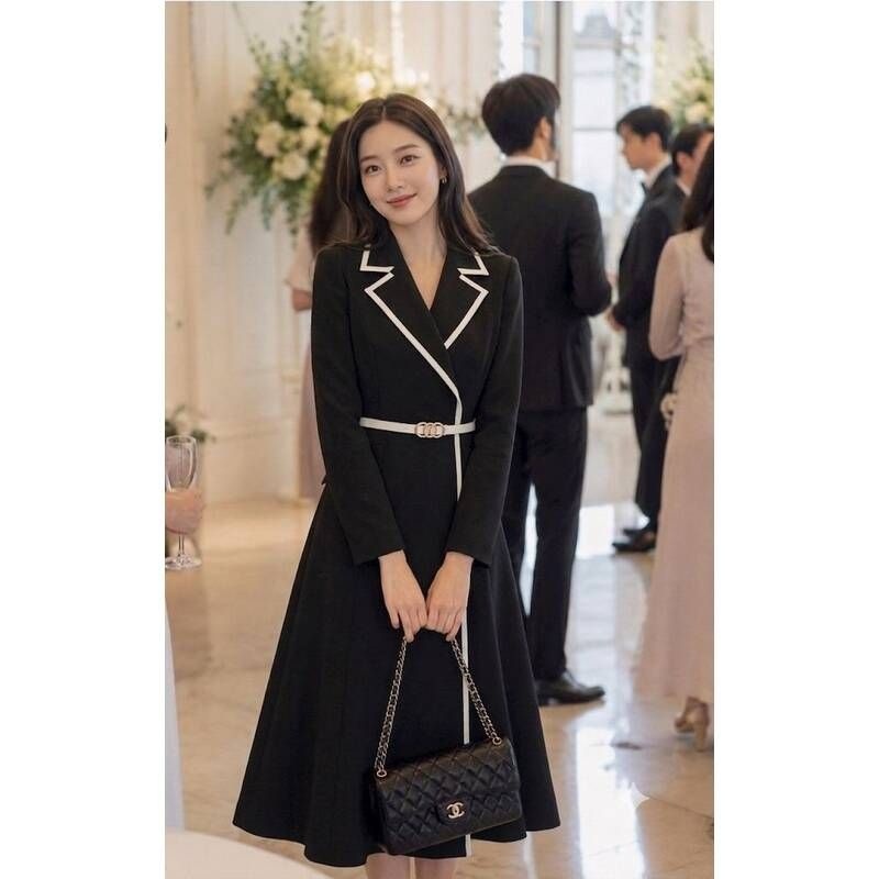 지고트 라인 배색 테일러드 원피스JP9E0OP802