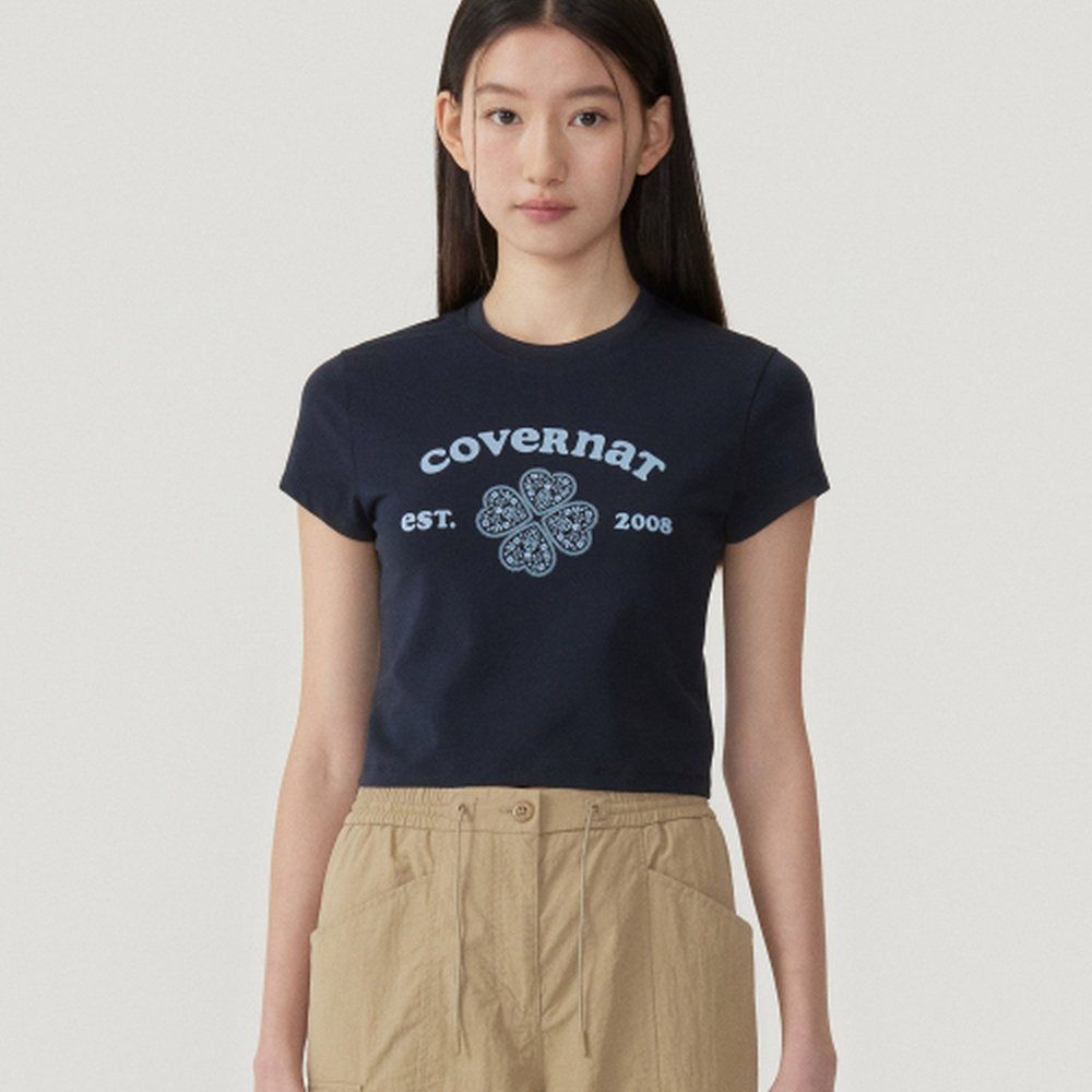 BCAVE 커버낫 [백화점정품] 커버낫 우먼 베이비핏 아치 클로버하트 티셔츠 Navy CO2502ST84NA YBB713