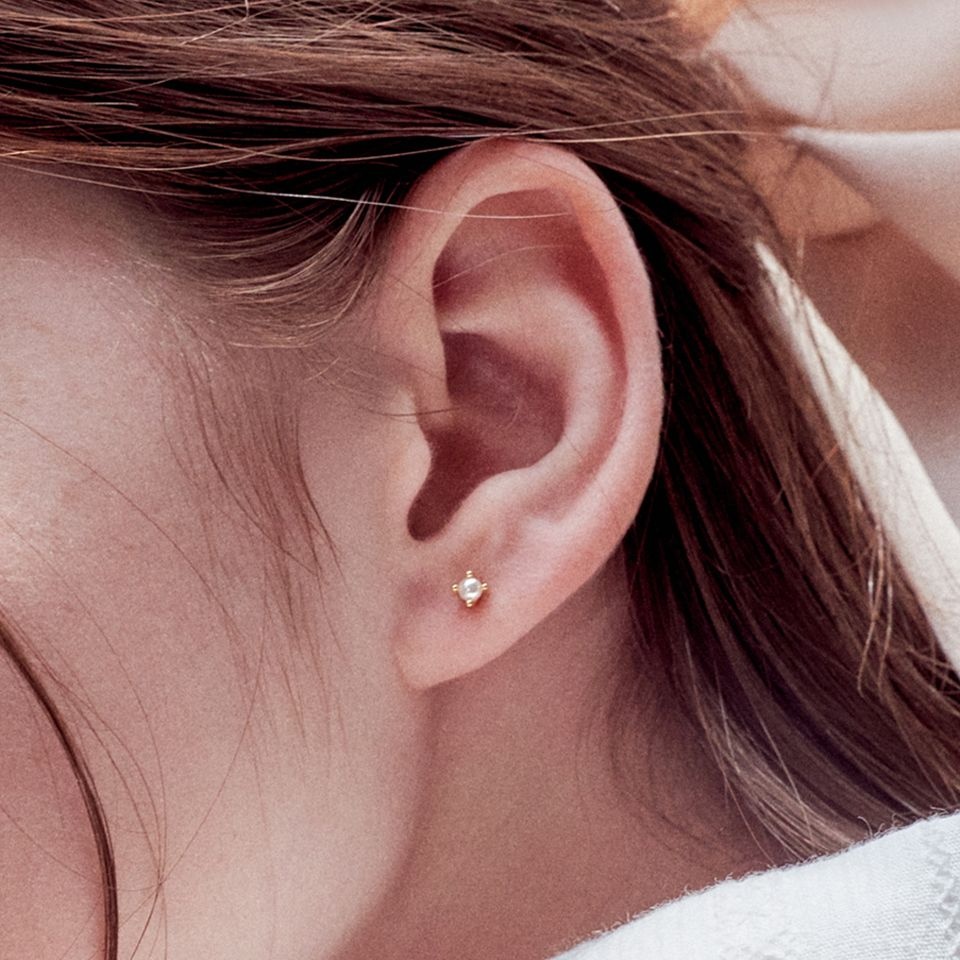 앵브록스 [앵브록스][고민시, 강한나 착용] [silver925] aviva pearl earring