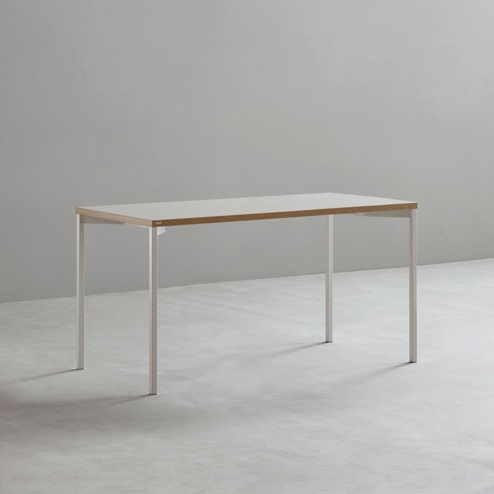 데스커 베이직 책상 1400x600mm, 화이트
