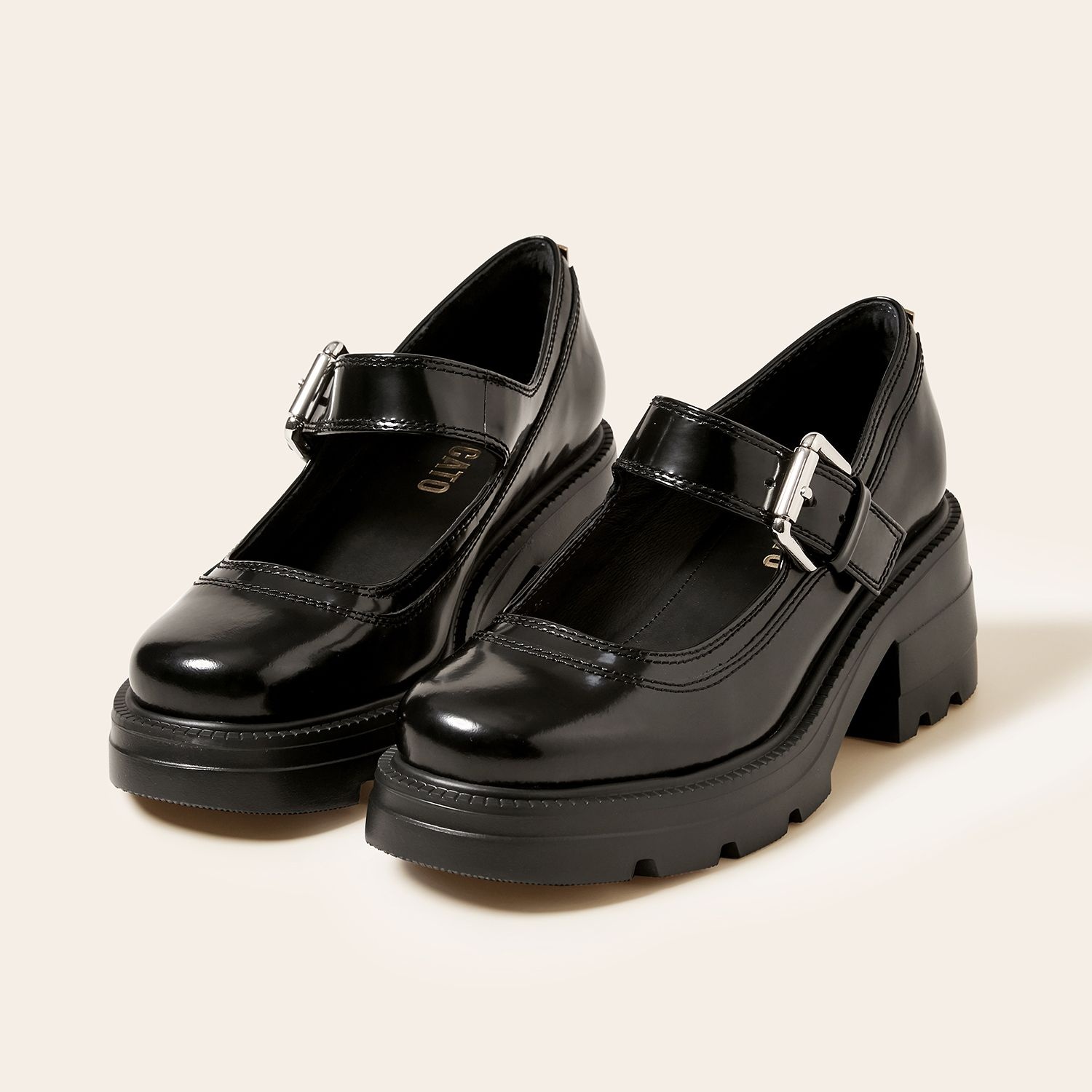 [롯데단독 정상가 289,000원 리오더] 여성메리제인로퍼 MANYEE8_EYH02BLK