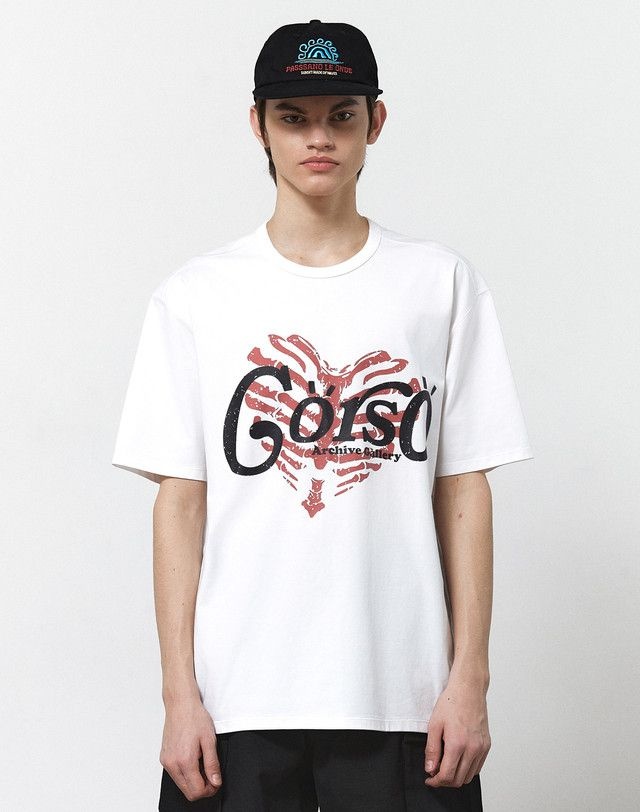 일꼬르소 [25SS] CORSO BONE HEART 반팔 티셔츠 화이트 IETS5E412WT