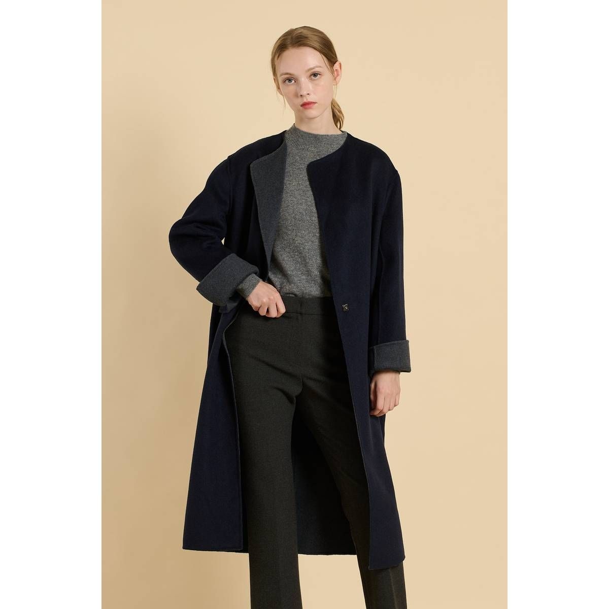 BCBG G 라운드넥 핸드메이드 CT(B5W9G870)