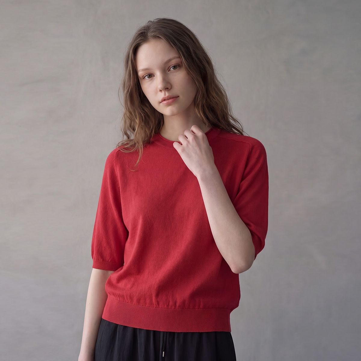 BCBG G 돌돌이 라운드 니트 (B6W9G475)