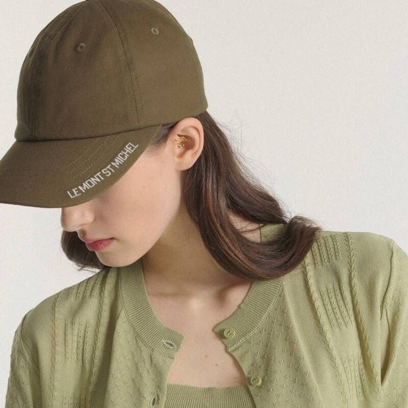 르몽생미셸 남여공용 로고자수 볼캡 Side Lettering Point Cap_KhakiLST_A4HT91UKK10 E7F2G9H4 B6C8D3F1