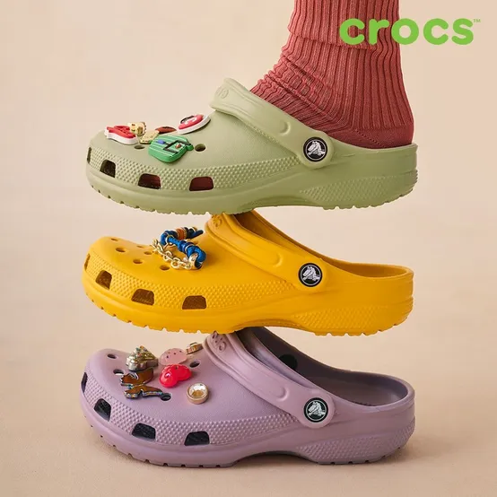 [정상가:74,900원] 바야밴드 클로그 블랙 205089-066