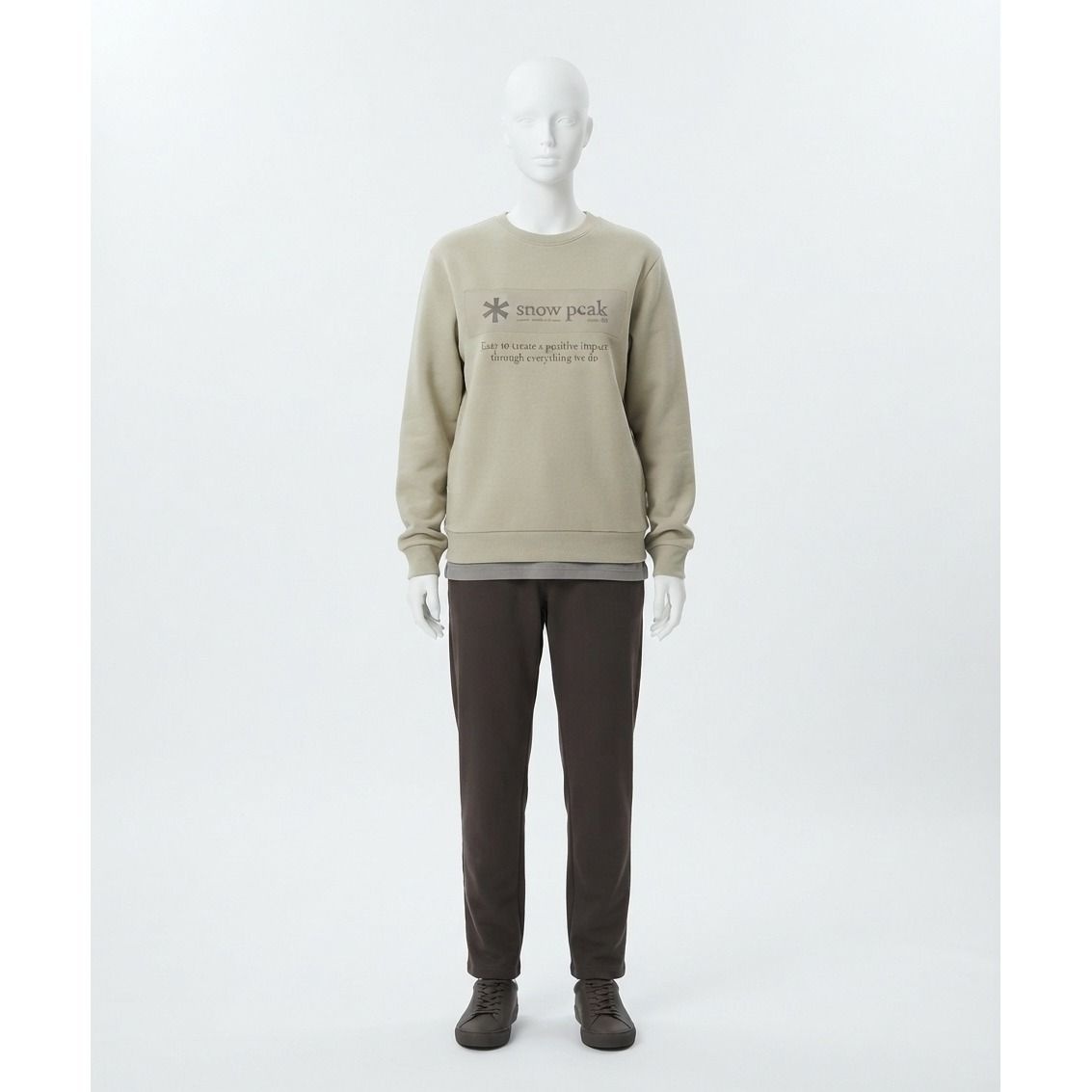 감성코퍼레이션 스노우피크 어패럴 우븐 패치 맨투맨 S26FMFHT24 Moss Gray 7115071
