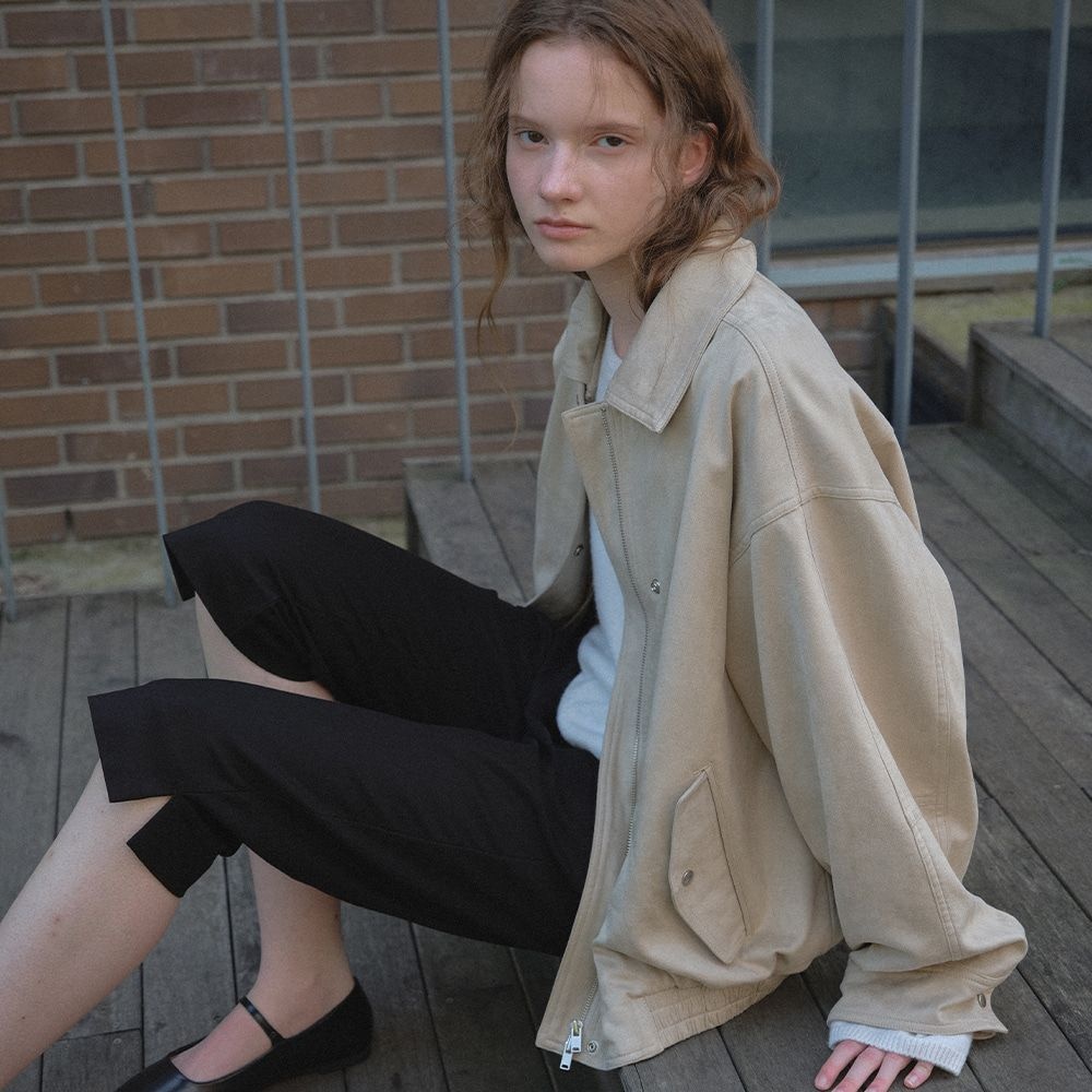 틸아이다이 Suede double collar jumper [TIFA05LE04]_Stone beige