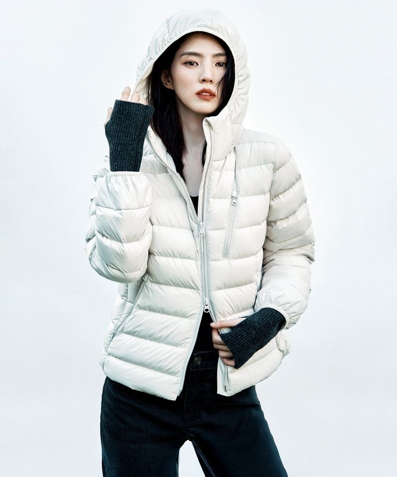 매장정품 10월 22일 배송 무신사 스탠다드 우먼 MUSINSA STANDARD WOMAN PICK시티 레저 우먼즈 후디드 라이트 다운 자켓 재