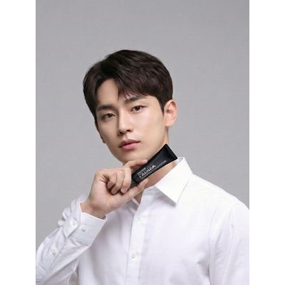 ムーカンメンズプライマー30ml / BBクリーム使用前毛穴カバーオリーブヤング入店1031100