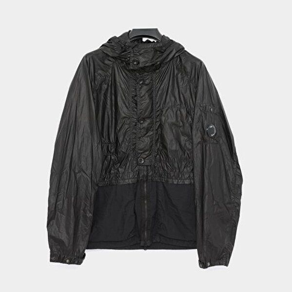 [CP COMPANY]CP컴퍼니 렌즈와펜 타일론 믹스드 후드 남성 자켓 18CMOW216A 005783M 999