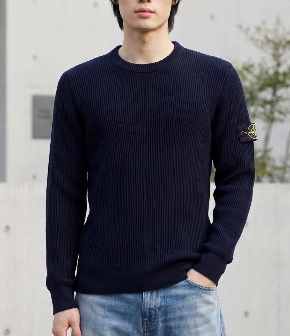 STONE ISLAND STONE ISLAND 553C2 Full-Rib Wool Crewneck Knit_Regular Fit 7915553C2 A0020 풀-립 울 크루넥 니트_레귤러핏 41945