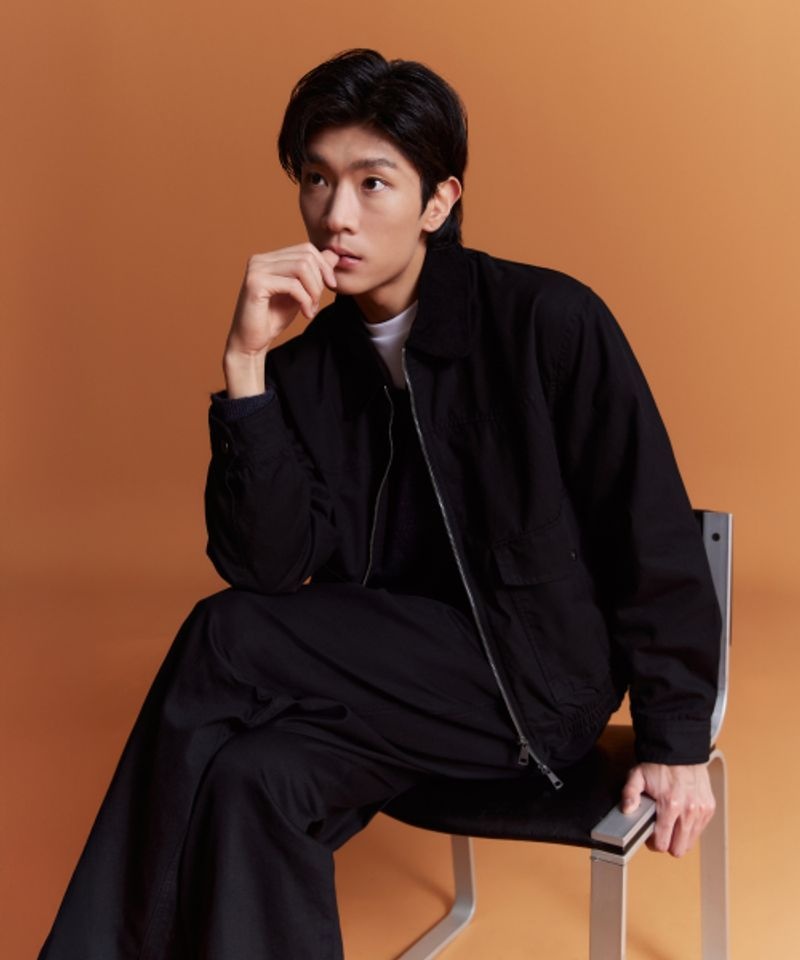 SPAO [신세틱레더] 스웨이드 집업 재킷_SPJLG49M02