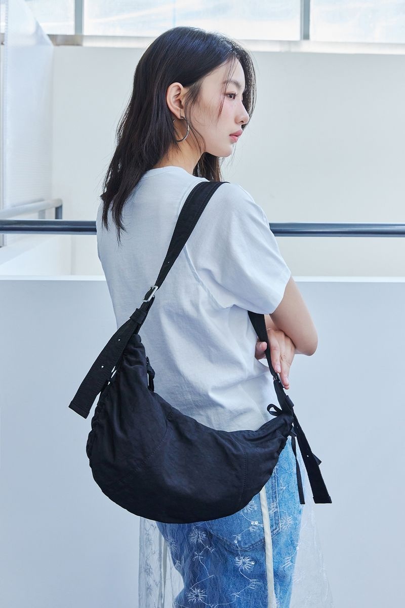 JILLSTUART ACC JILLSTUART ACC [보우백] 블랙 나일론 리본 포인트 호보 크로스백 JABA<b>75251</b>BK 498936