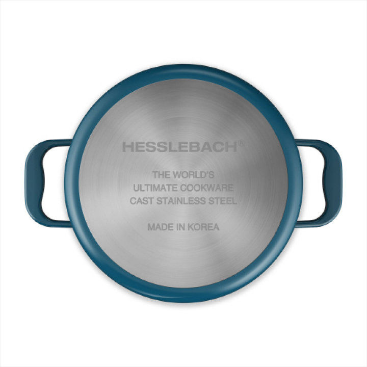 Hesslebach Cookware 8 inch 2 1/2 quart Dutch Oven.