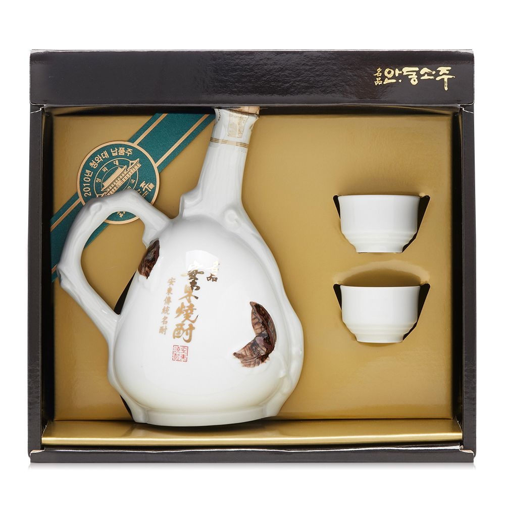 2010년 청와대선물 명품안동소주 도자기 45도 600ml 잔2개