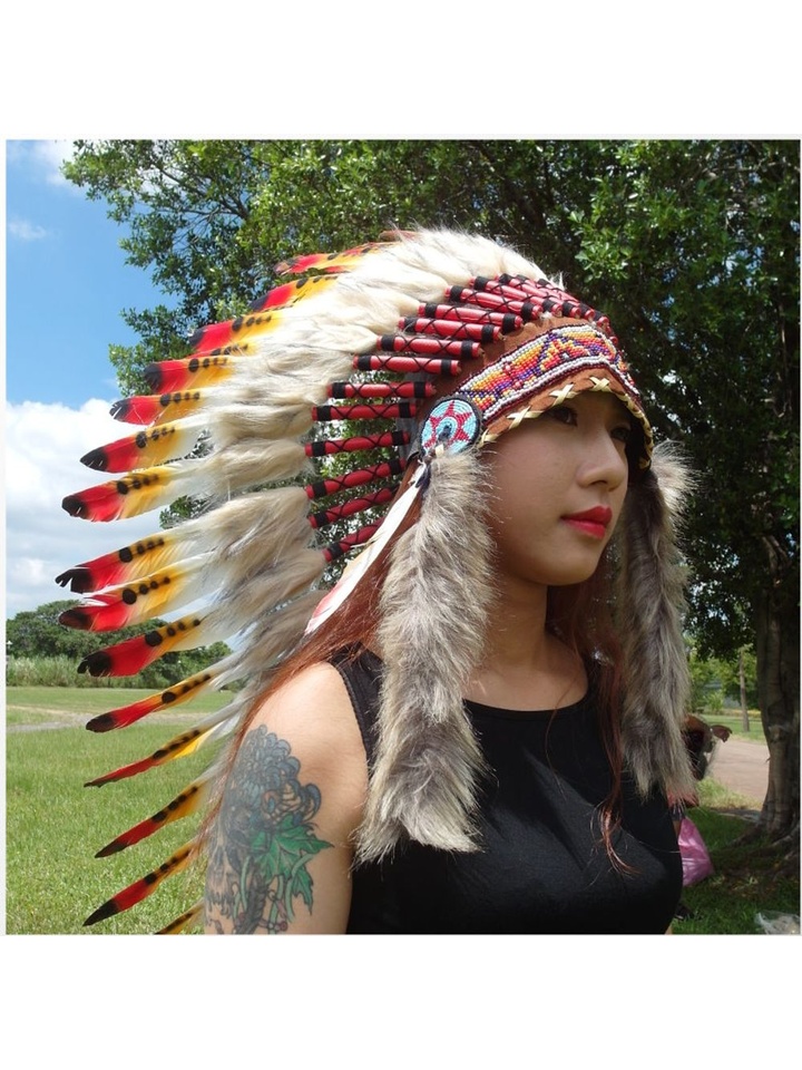 깃털 머리 장식